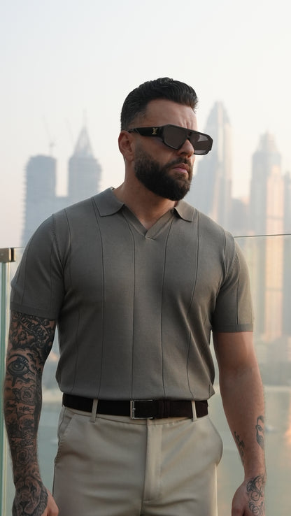 Buttonless knitwear polo short sleeve khaki green