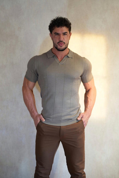 Buttonless knitwear polo short sleeve khaki green